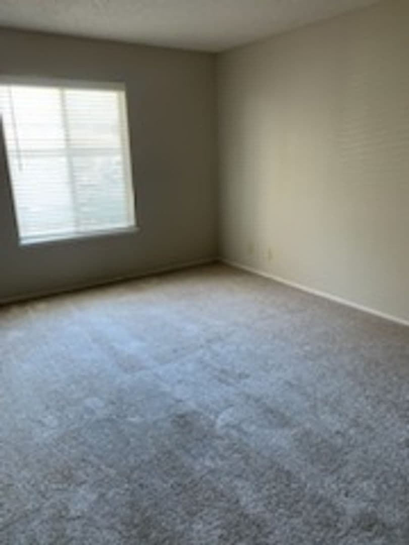 Sacramento Apartment: 7475 Stockton Blvd