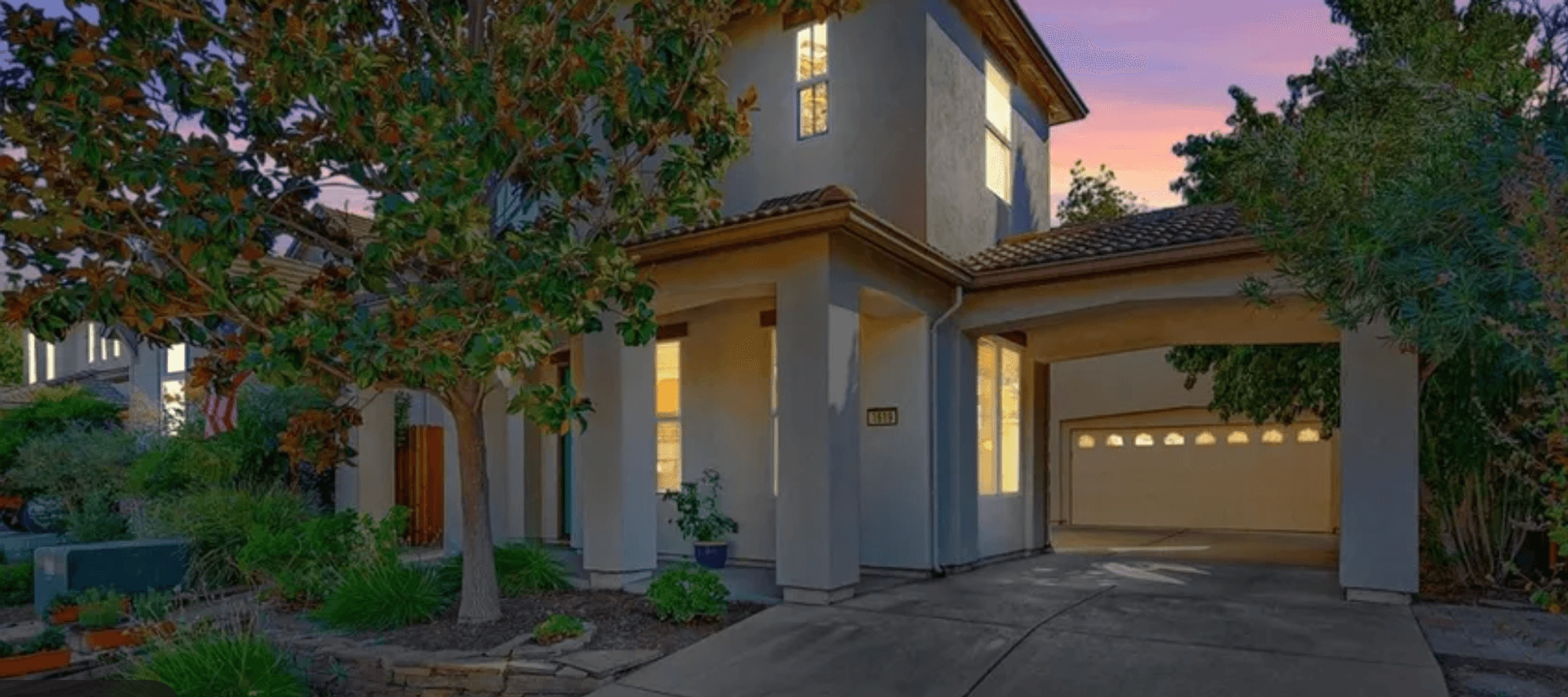 West Sacramento House: 1619 Columbus Road