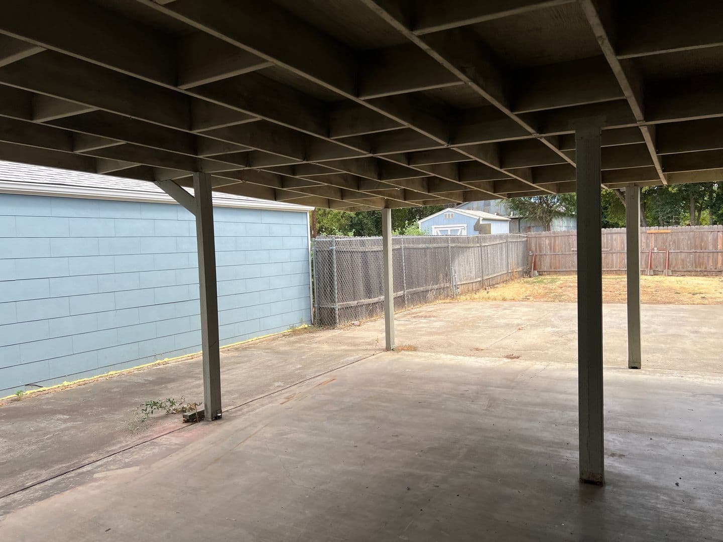 Sacramento House: 142 Redwood