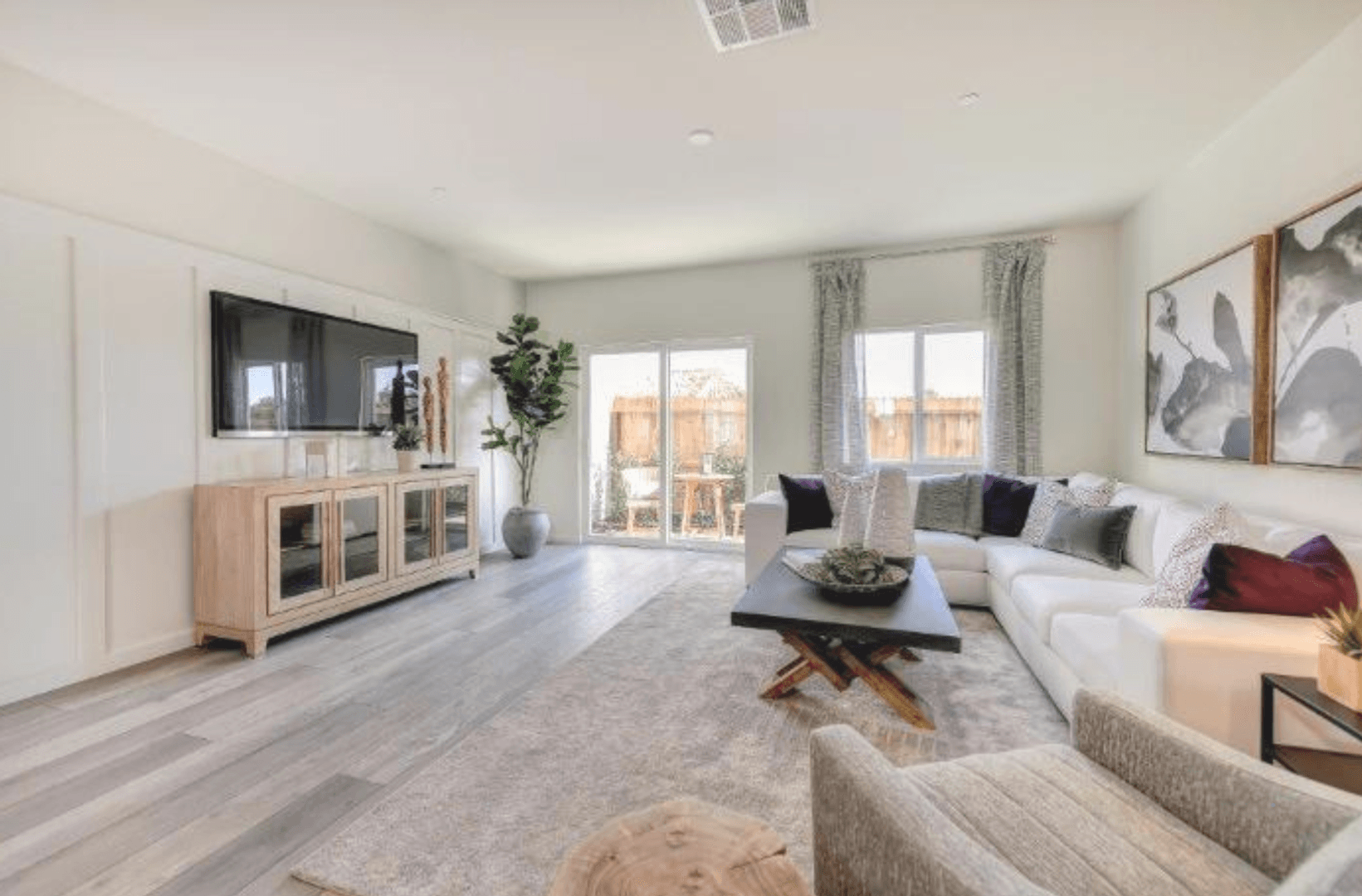 Sacramento House: 3718 Bayou Way