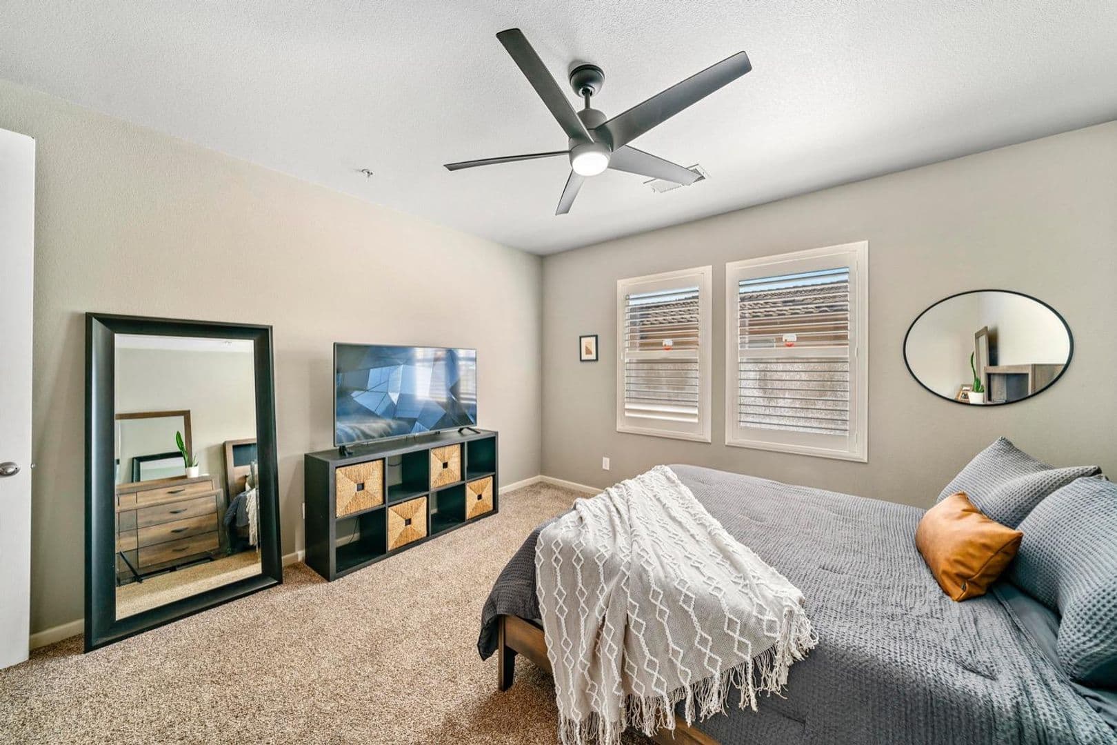 Elk Grove House: 8430 Crystal Walk Cir