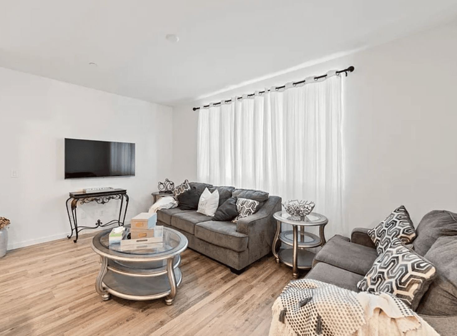 Sacramento House: 3074 Seaspray Walk