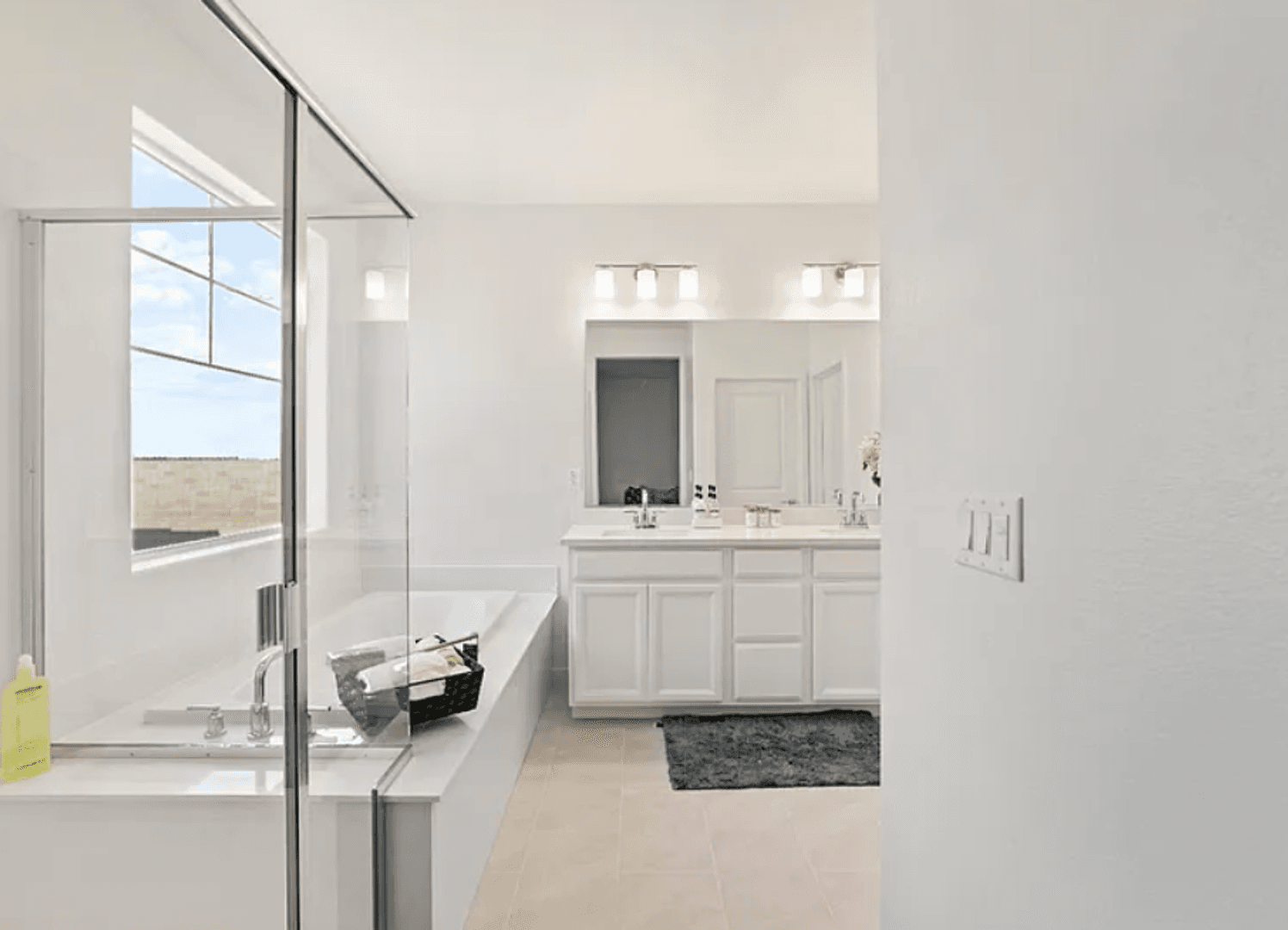 Sacramento House: 3074 Seaspray Walk