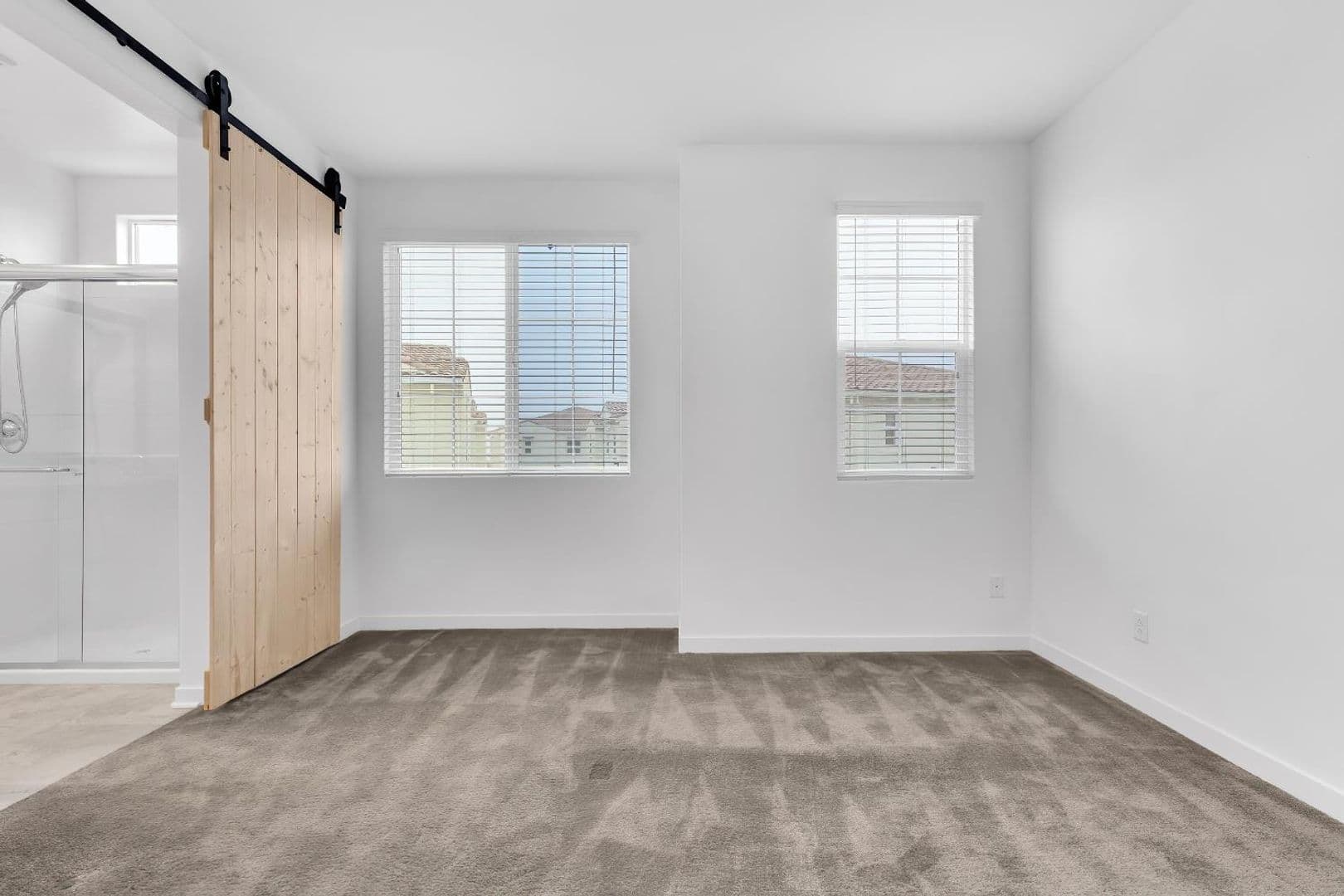 Sacramento House: 5301 E Commerce Way Unit 39102