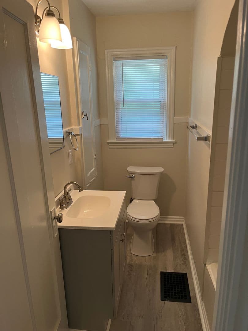INDIANAPOLIS Apartment: Unit 225