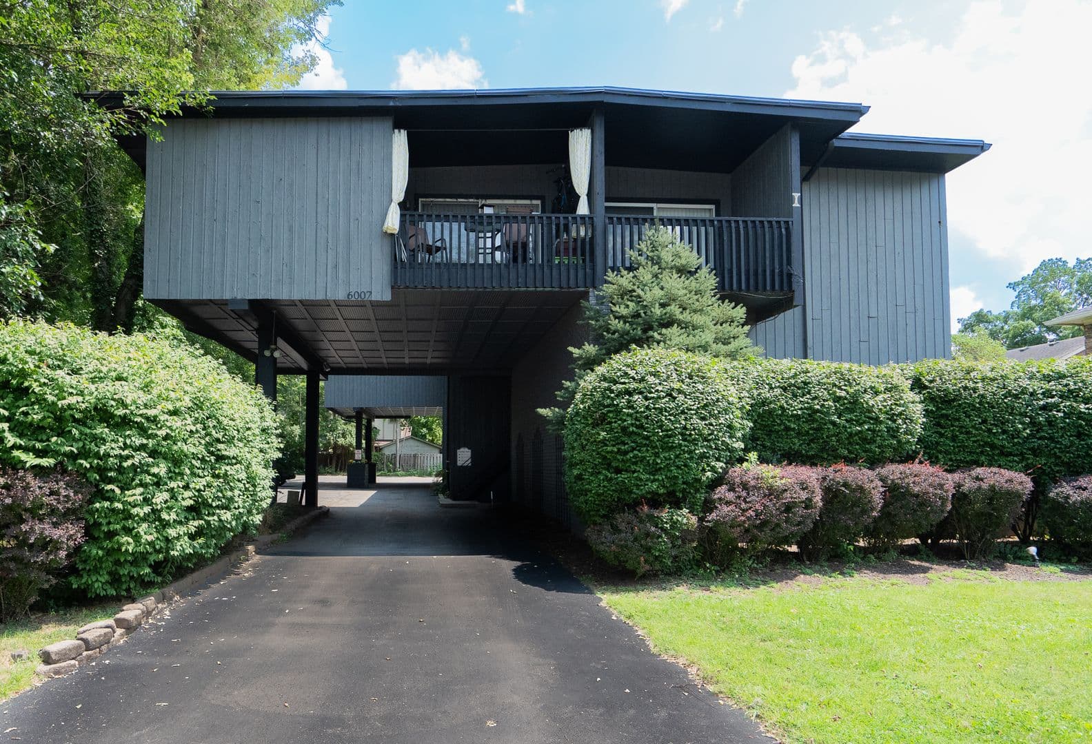 Indianapolis Apartment: 6007 N College Ave