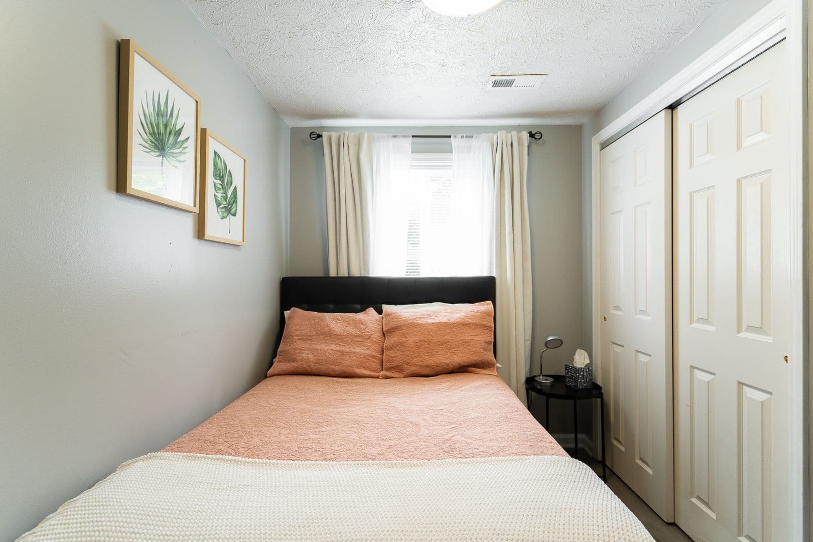 Indianapolis Apartment: 6007 N College Ave