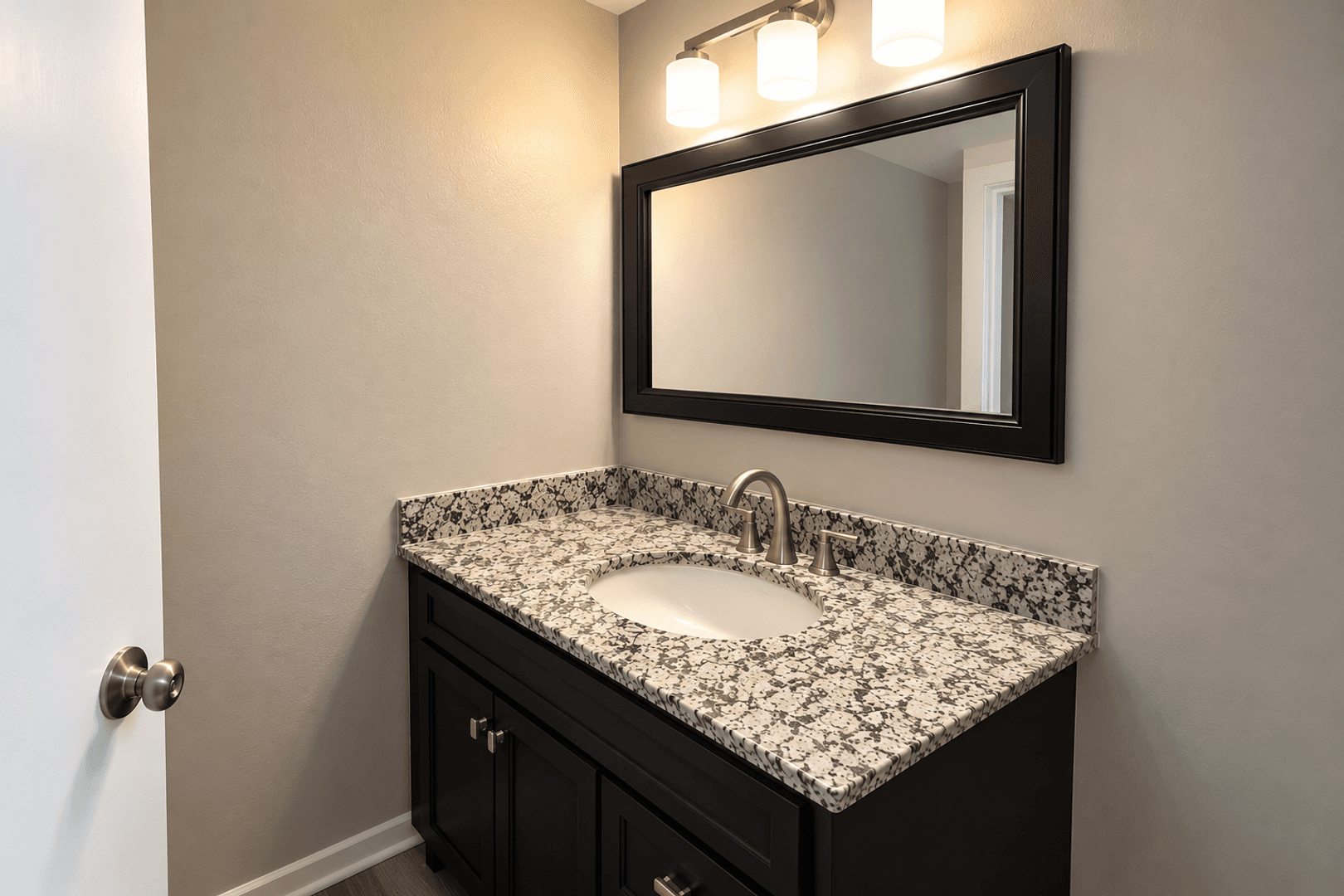 Indianapolis Apartment: 6007 N College Ave