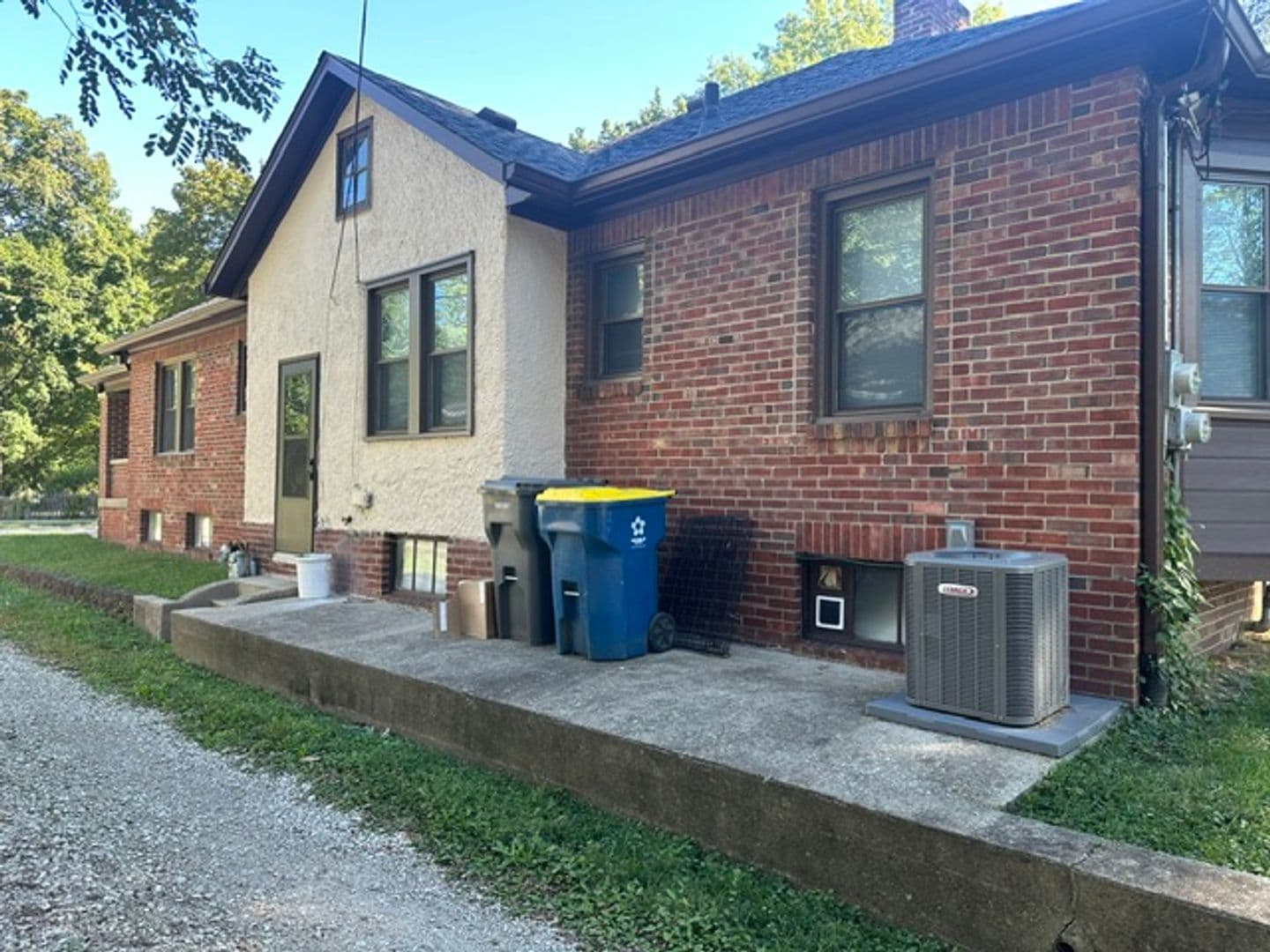 INDIANAPOLIS Apartment: Unit 225