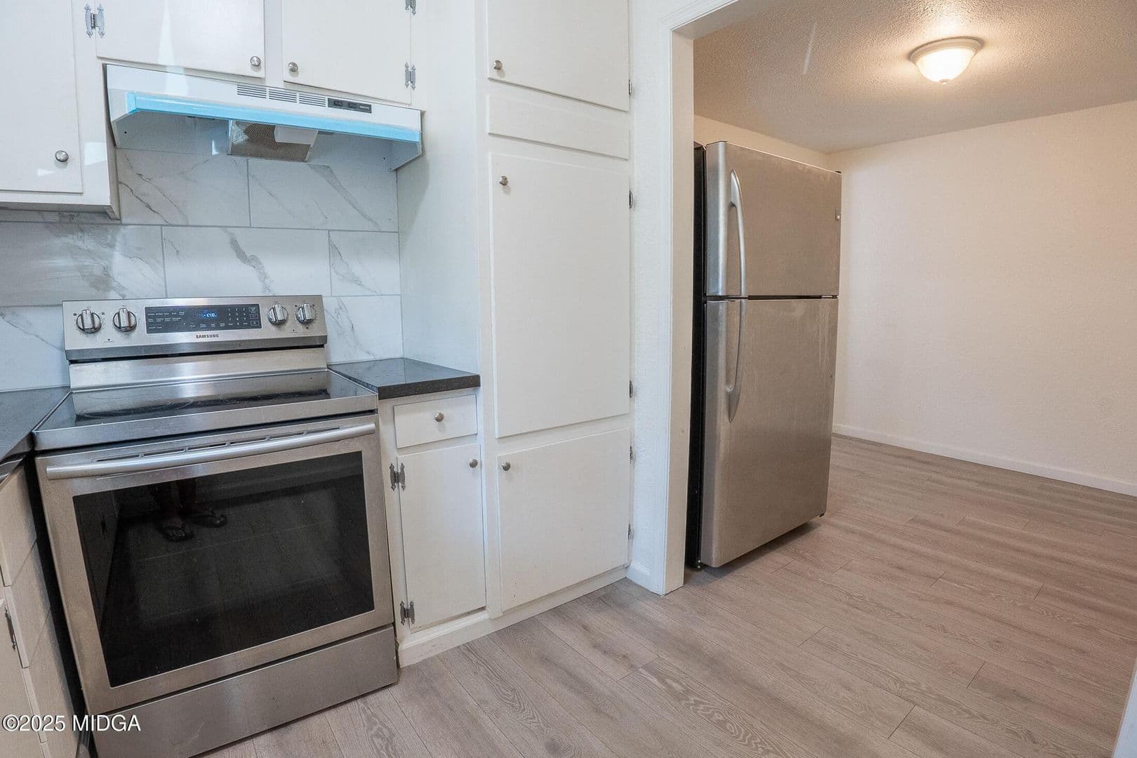 Macon House: 760 Cowan St. Unit B