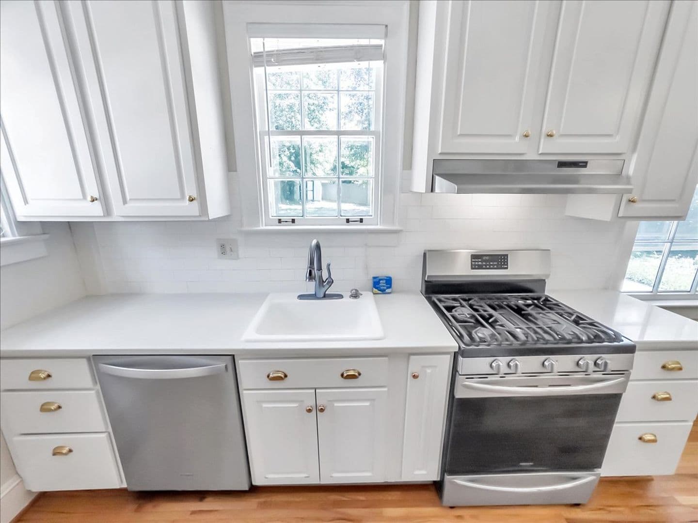 Macon House: 3551 Overlook Ave