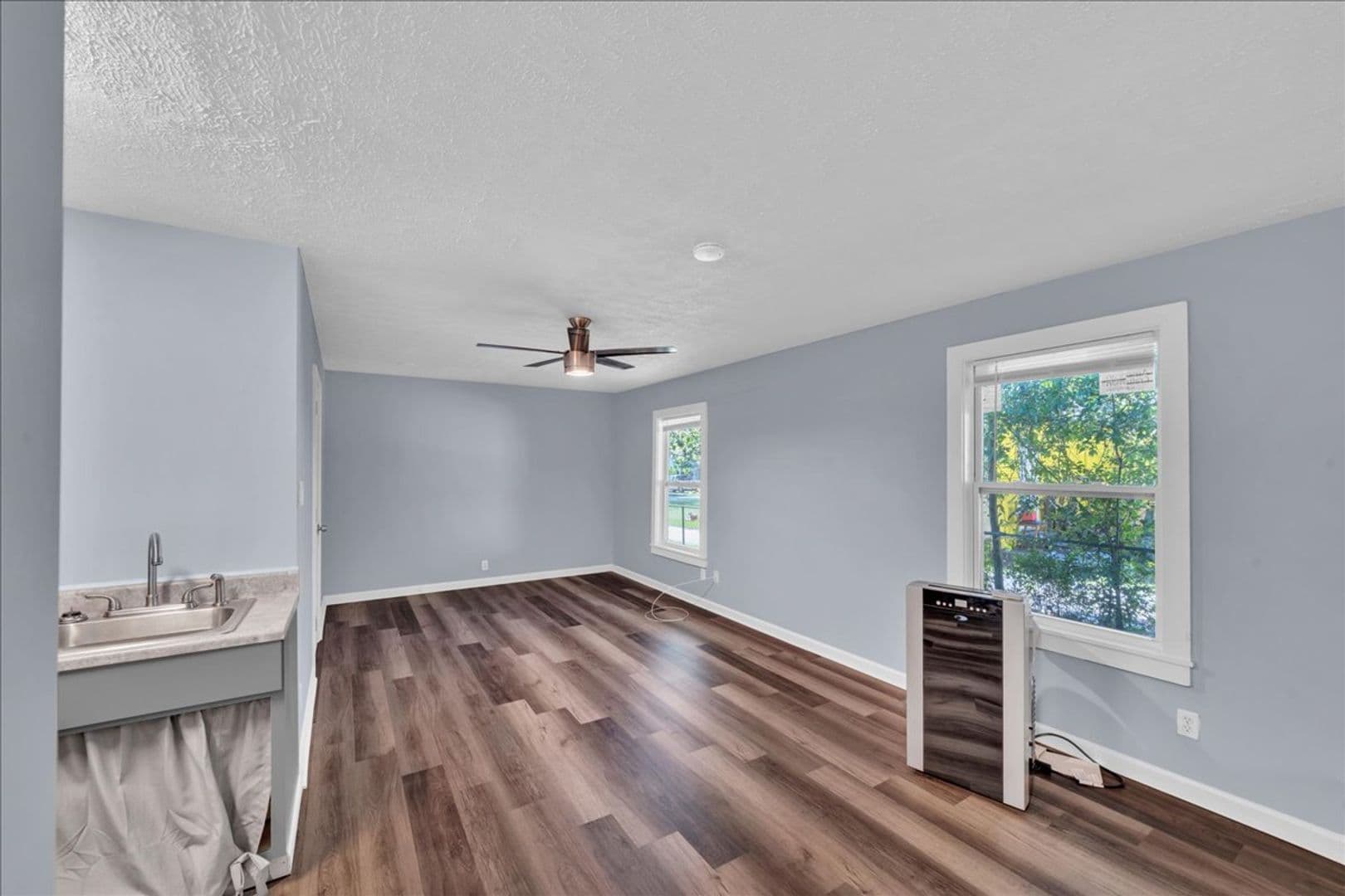 Macon House: 1153 Auburn Dr. Unit B