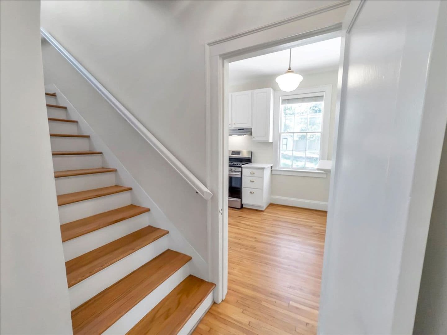 Macon House: 3551 Overlook Ave