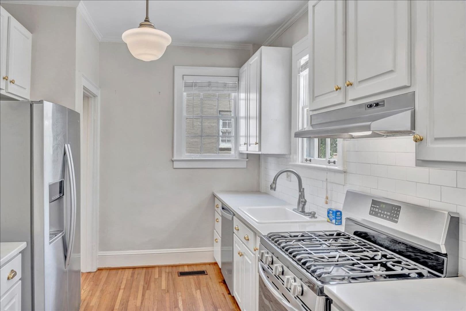 Macon House: 3551 Overlook Ave