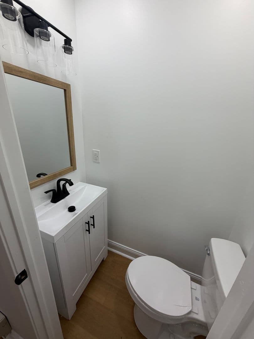 Philadelphia House: 1427 S Etting St