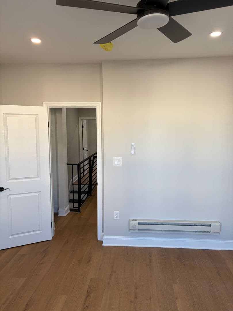 Philadelphia House: 1549 N Frazier St