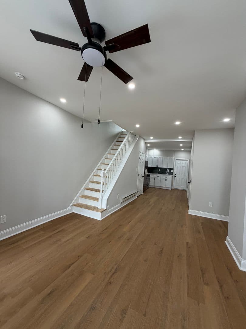 Philadelphia House: 1427 S Etting St