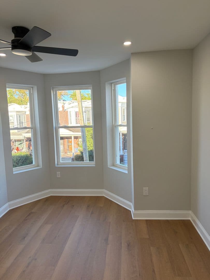 Philadelphia House: 1549 N Frazier St