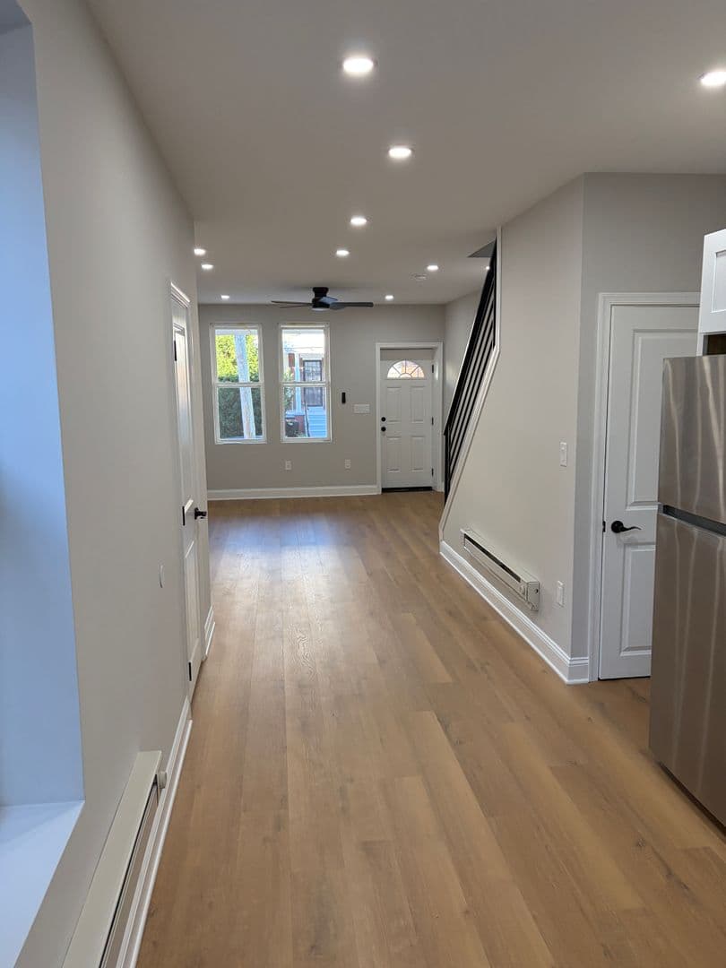 Philadelphia House: 1549 N Frazier St