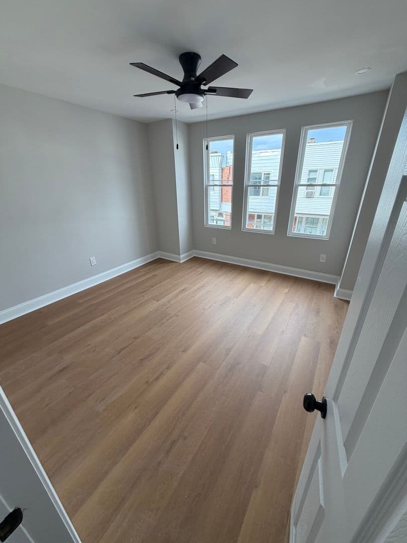 Philadelphia House: 1427 S Etting St