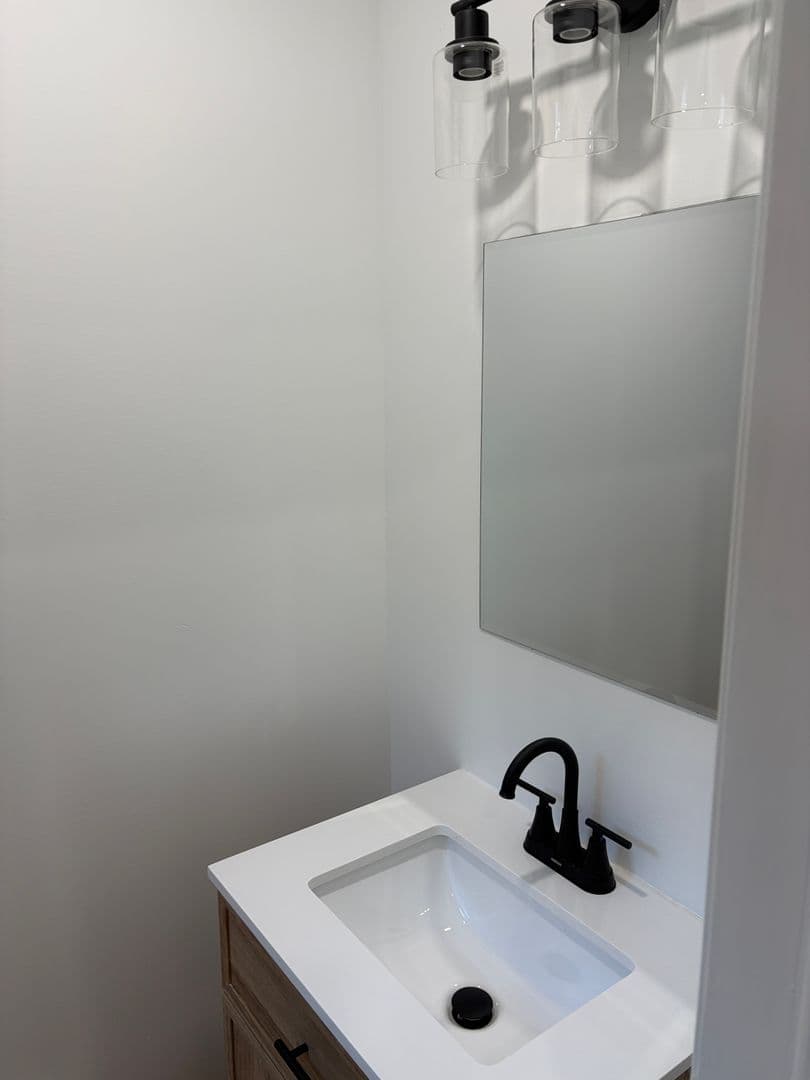 Philadelphia House: 1549 N Frazier St