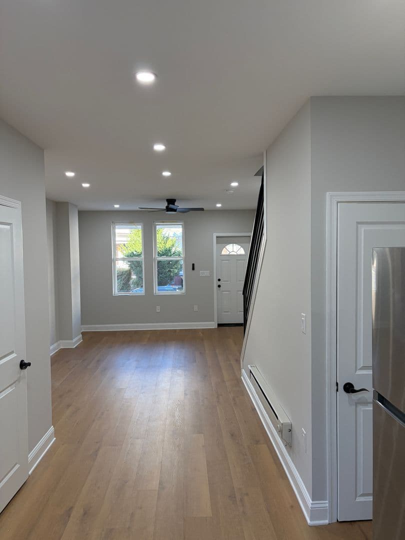 Philadelphia House: 1549 N Frazier St