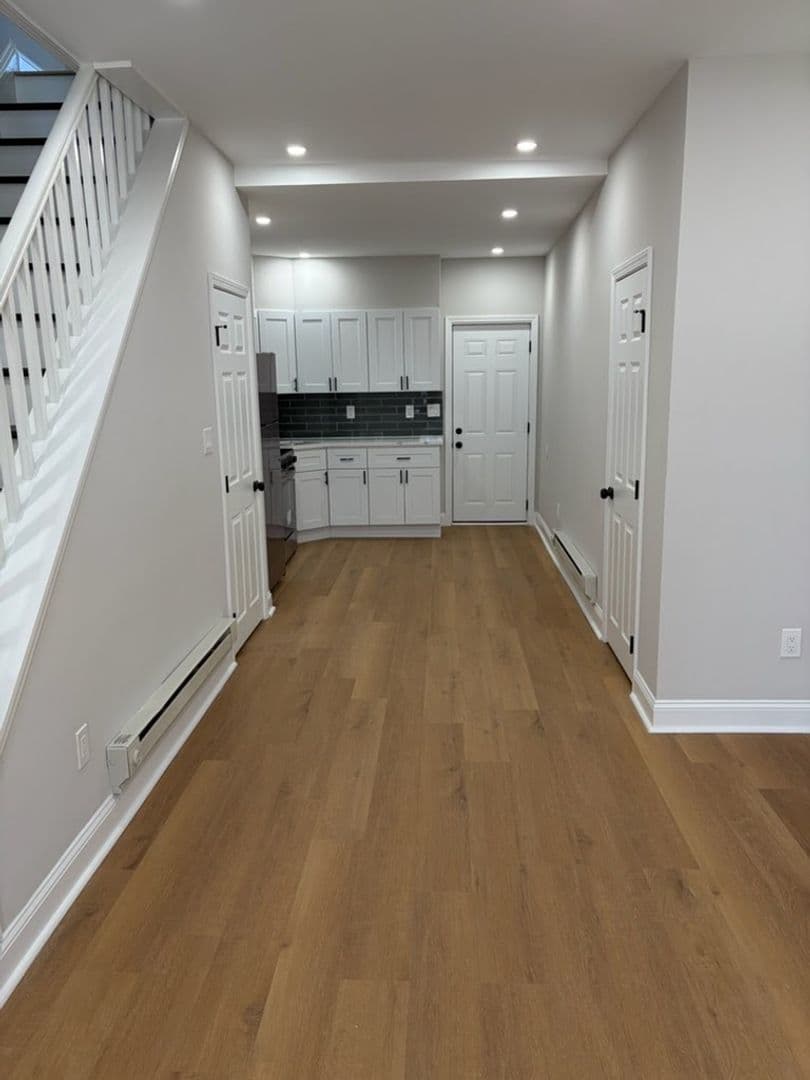Philadelphia House: 1427 S Etting St