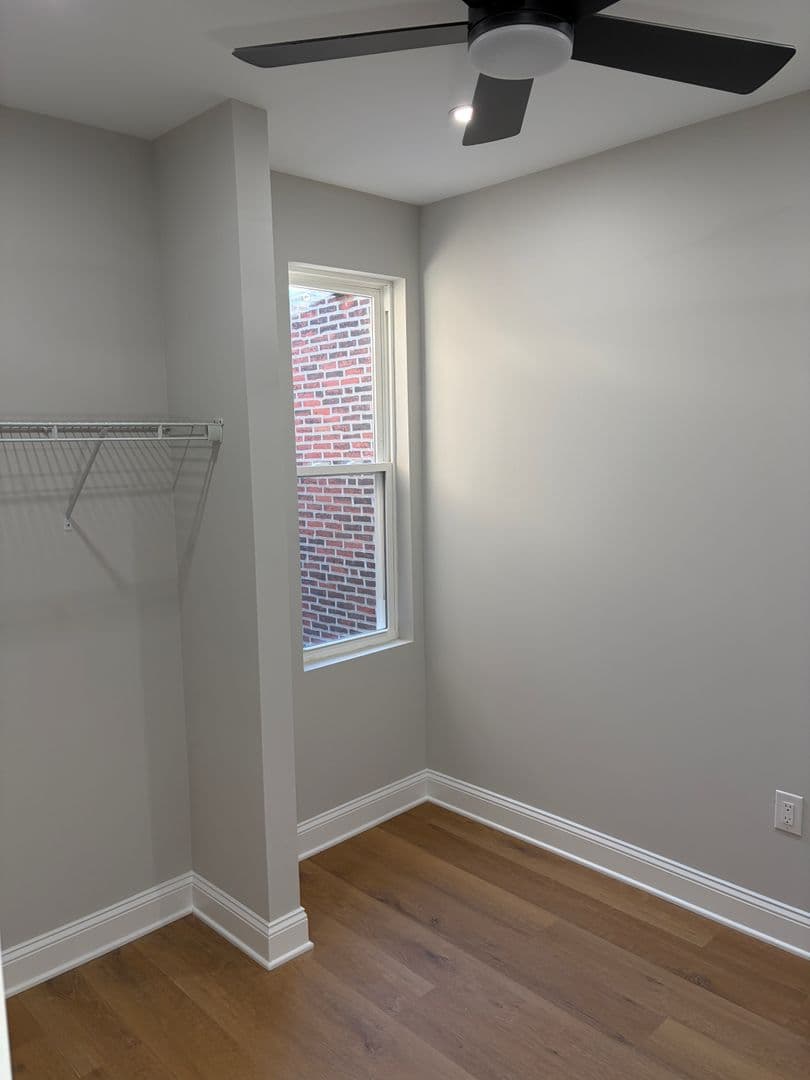 Philadelphia House: 1549 N Frazier St