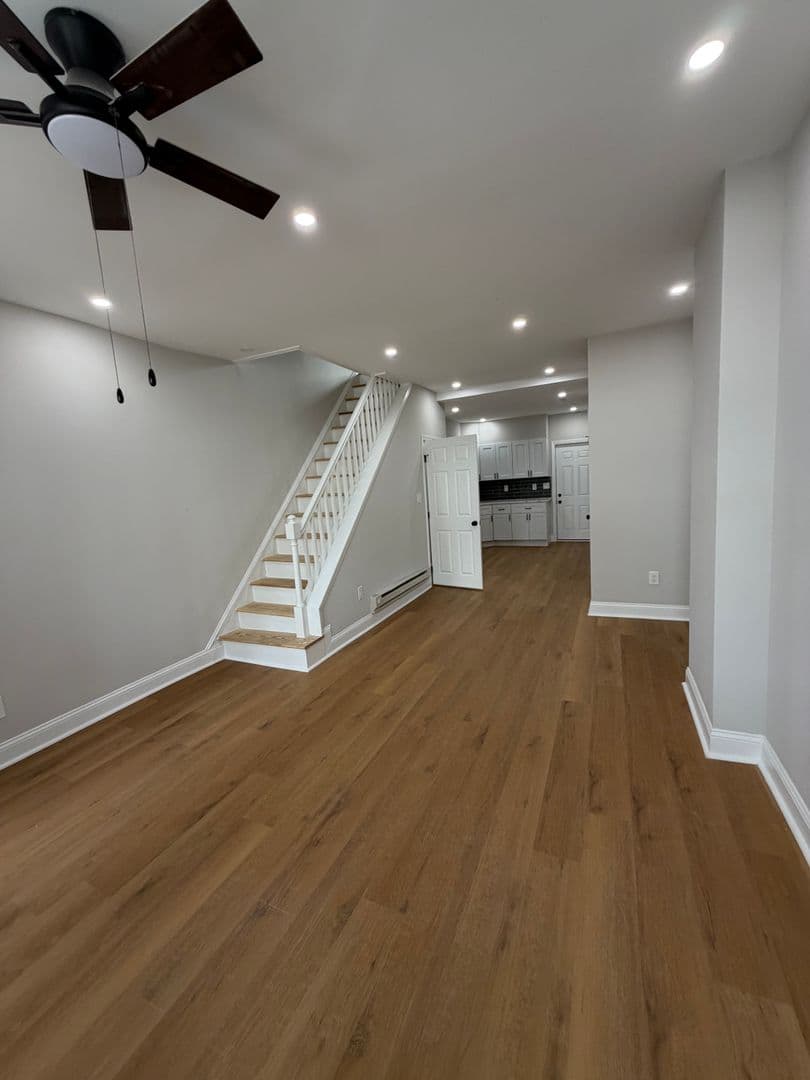 Philadelphia House: 1427 S Etting St