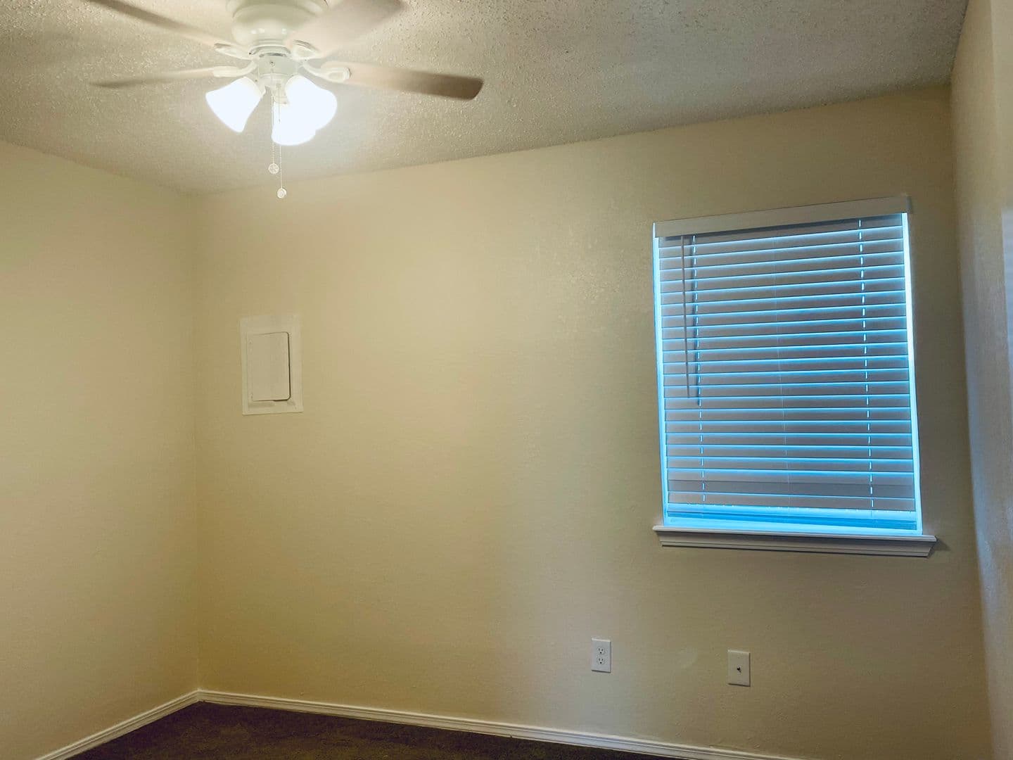 Norman Apartment: 1407 Glen Oaks Ct