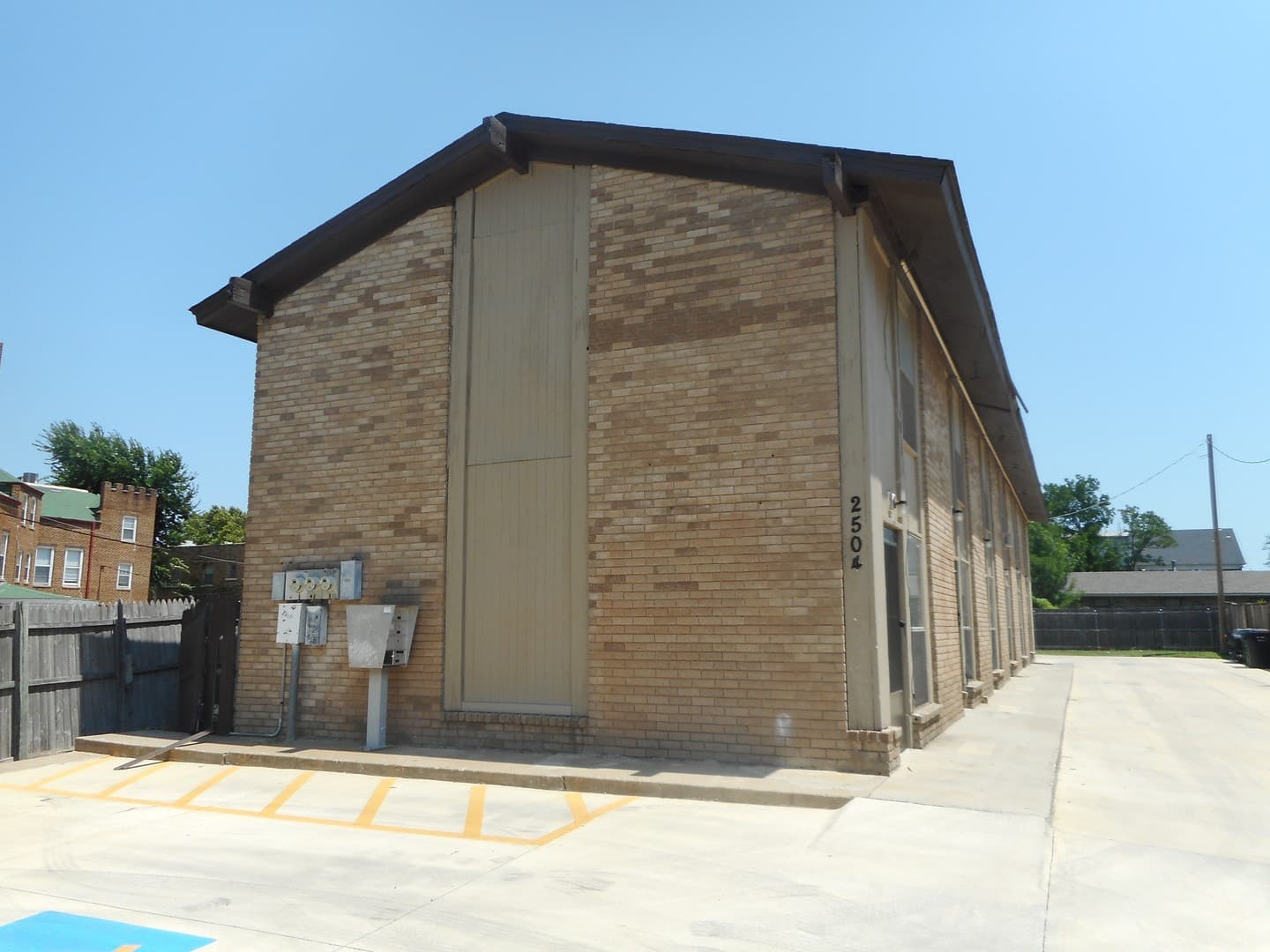 Oklahoma City Apartment: 2504 N Hudson