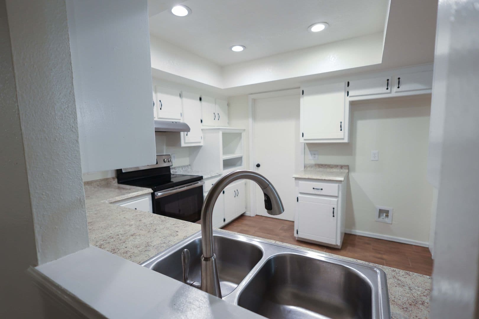 Norman House: 1808 Ridgewood Dr