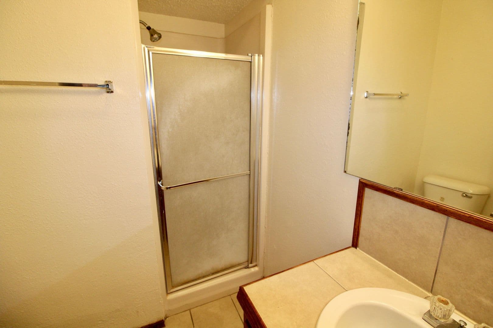 Noble Apartment: 900-902 Acacia Circle