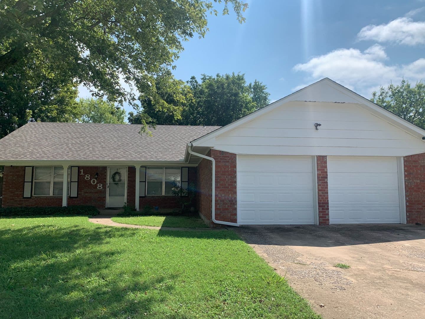 Norman House: 1808 Ridgewood Dr