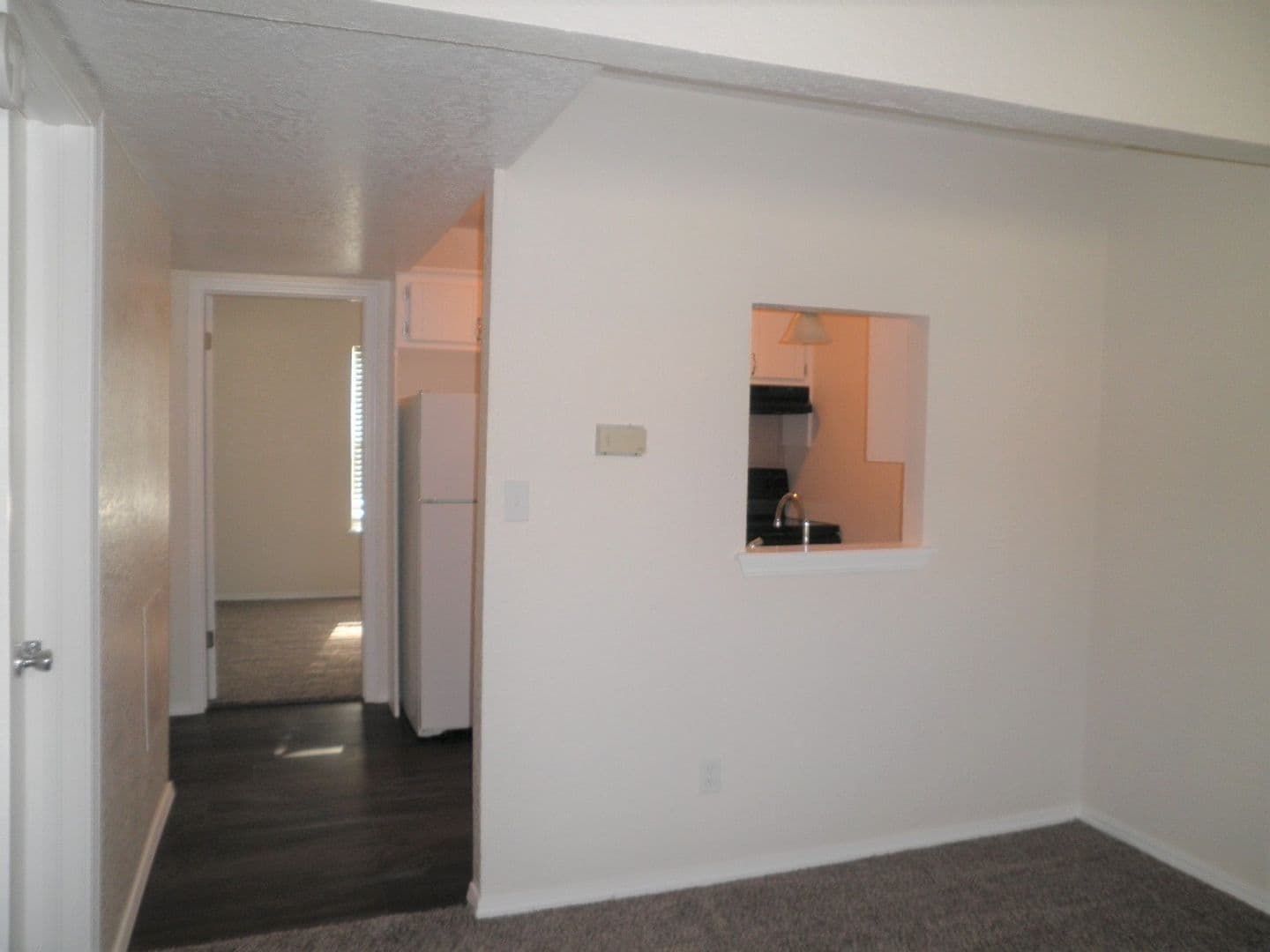 Norman Apartment: 1901 E Lindsey