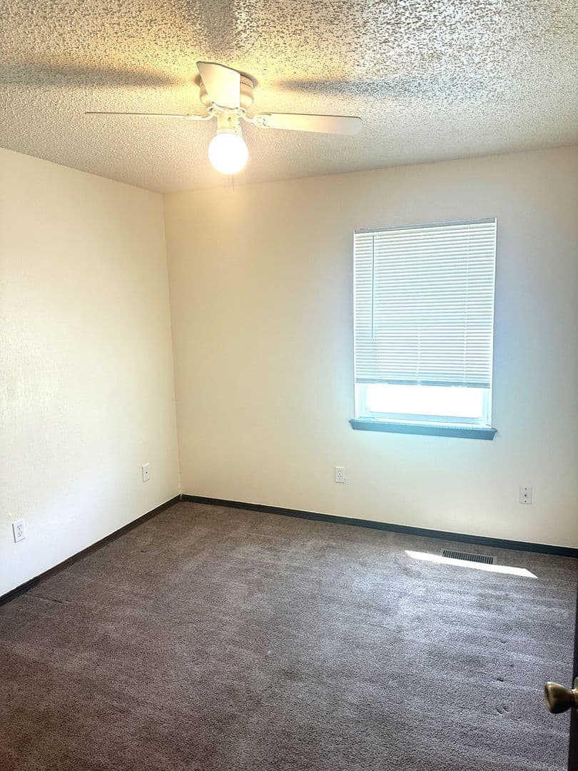 Norman Apartment: 1816 Wren