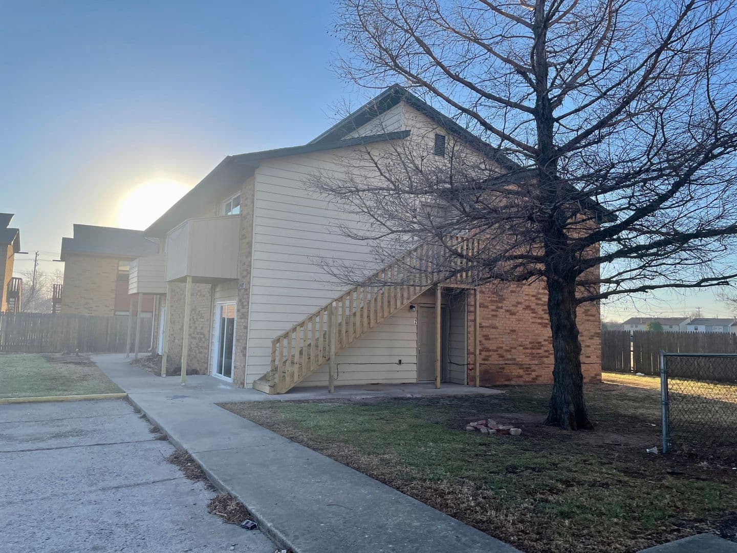 Norman Apartment: 1407 Glen Oaks Ct