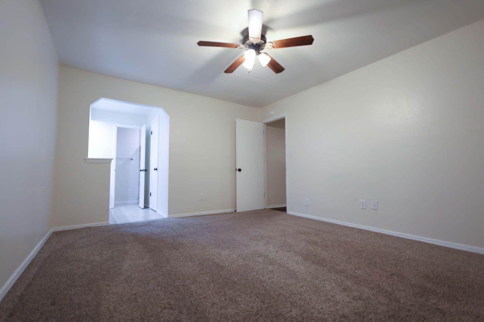 Norman House: 1808 Ridgewood Dr