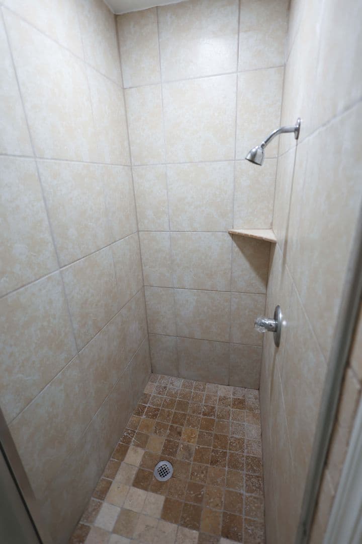 Norman House: 1808 Ridgewood Dr