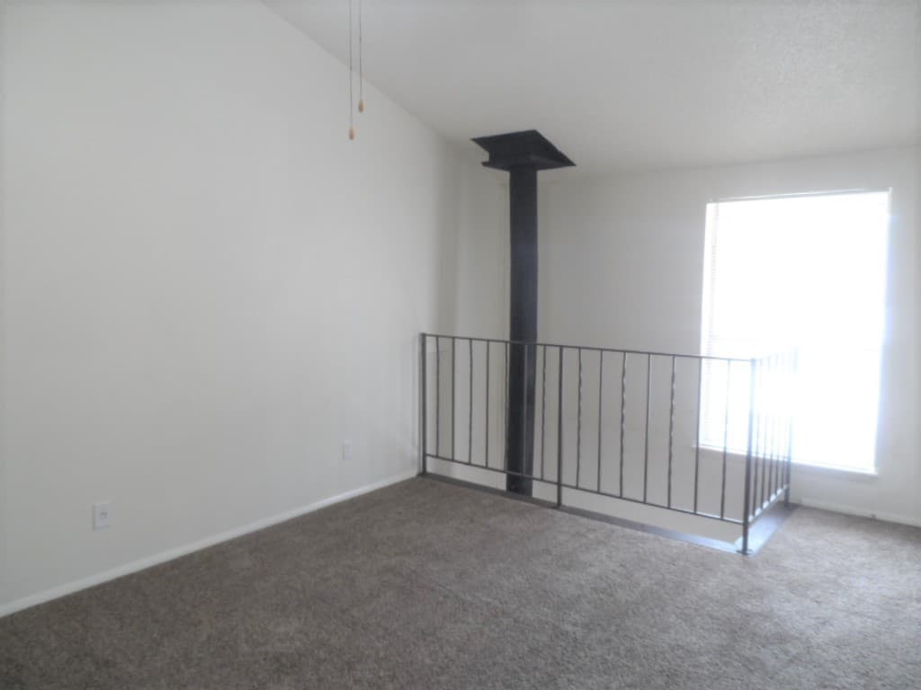 Oklahoma City Apartment: 2504 N Hudson