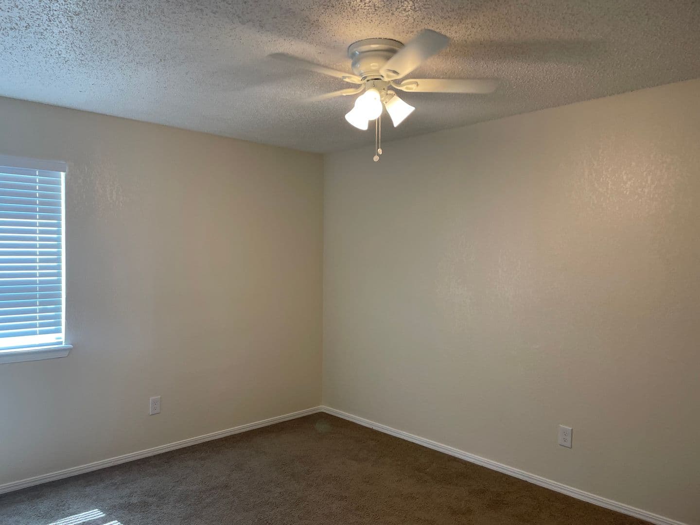 Norman Apartment: 1407 Glen Oaks Ct