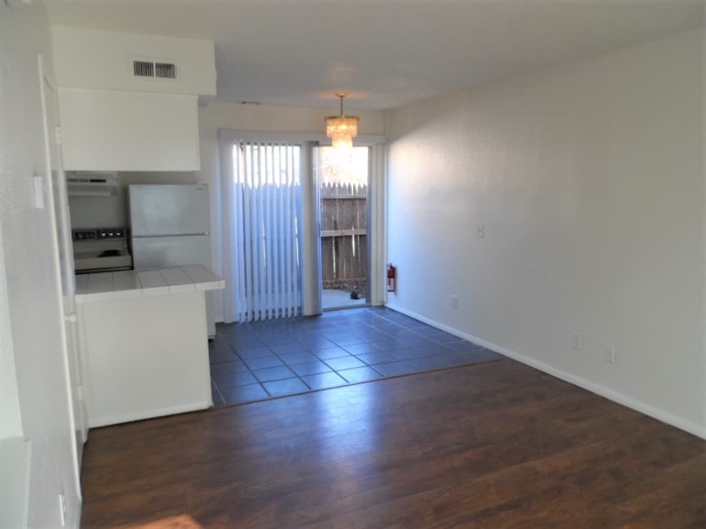 Oklahoma City Apartment: 2504 N Hudson