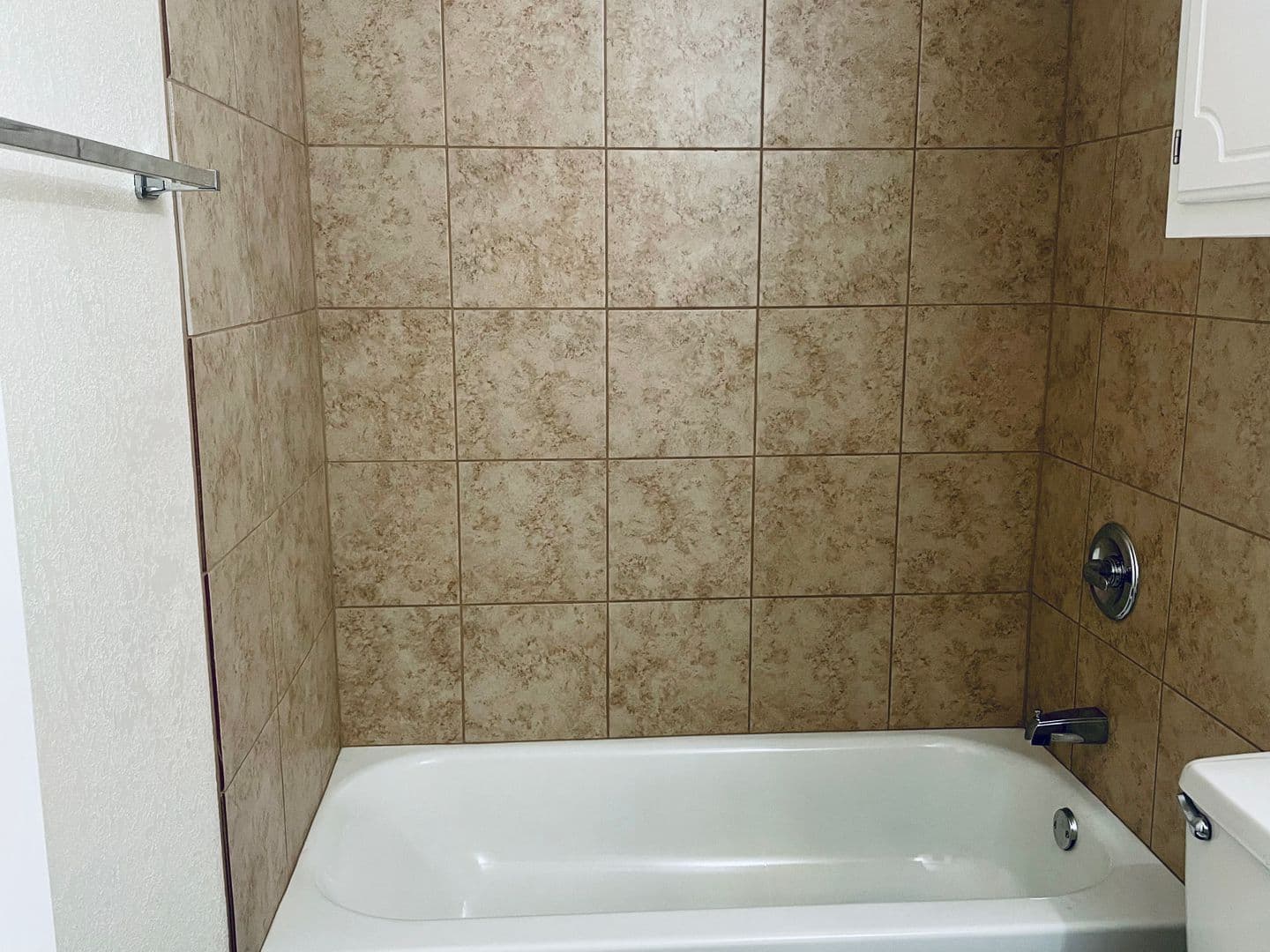 Norman Apartment: 1407 Glen Oaks Ct