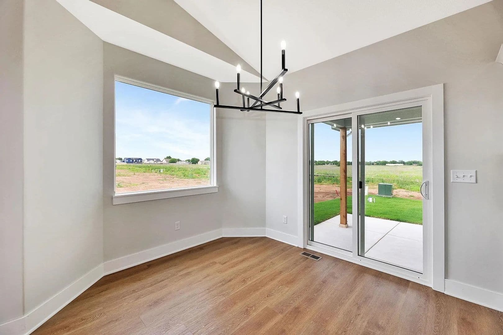 WICHITA House: 5424 W 42ND ST S