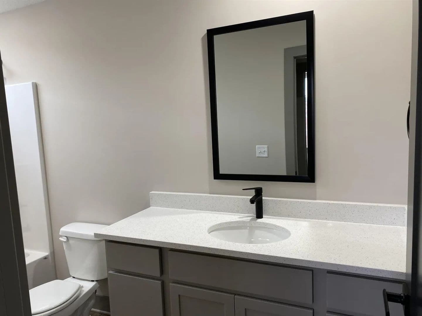 BEL AIRE House: 8585 E CHRIS