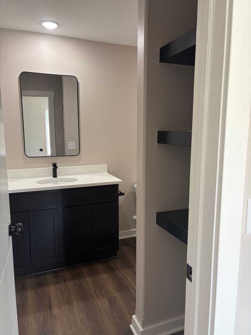 BEL AIRE Apartment: 4610-12 E 45TH ST N