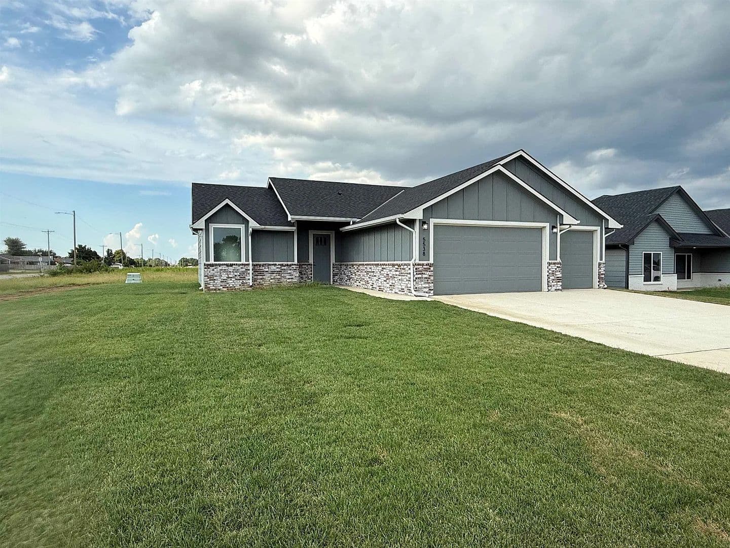 WICHITA House: 5538 W 42ND ST S