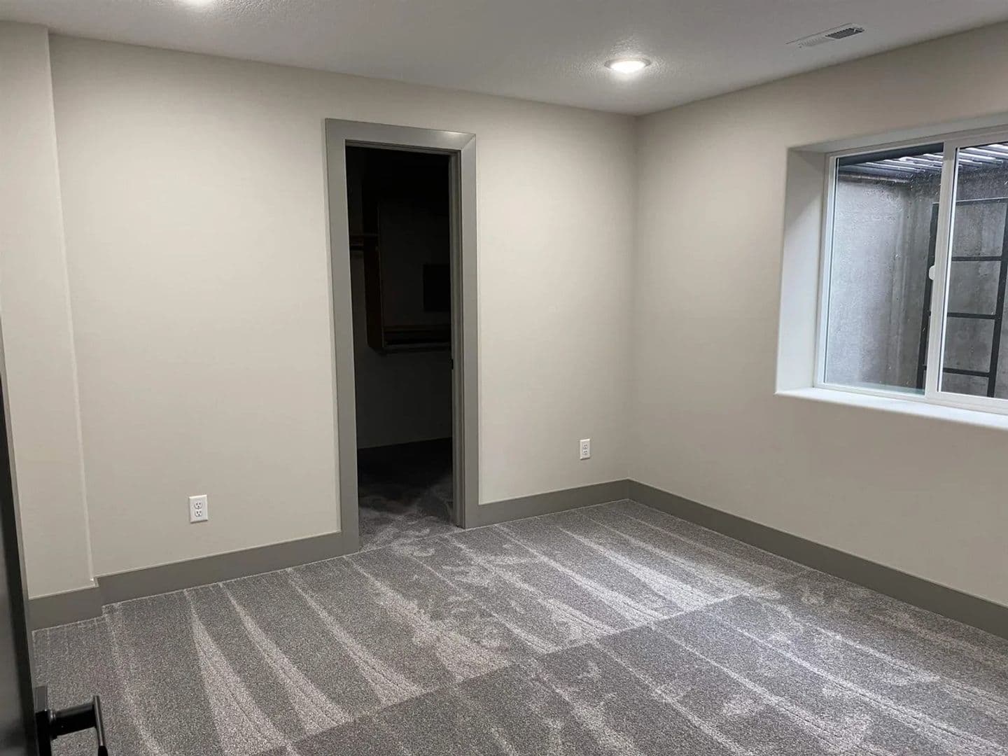 BEL AIRE House: 8585 E CHRIS