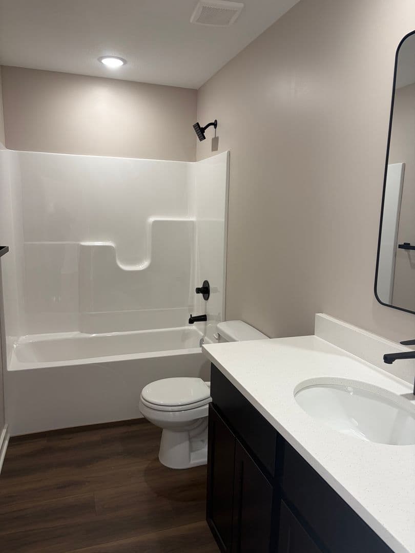 BEL AIRE Apartment: 4635-37 E 45TH ST N