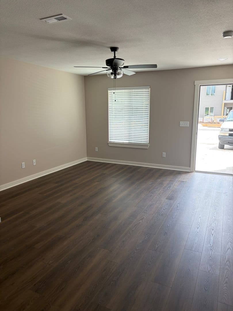 BEL AIRE Apartment: 4635-37 E 45TH ST N